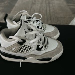 Size 10c toddler authentic might not have original box